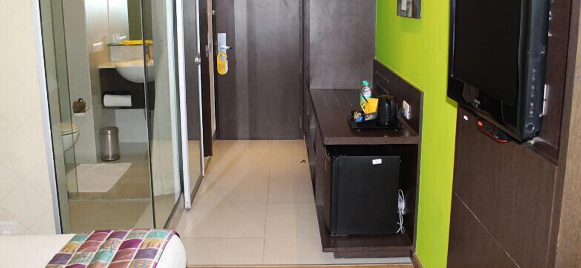 Keys Prima By Lemon Tree Hotels, Pimpri, Pune 4*